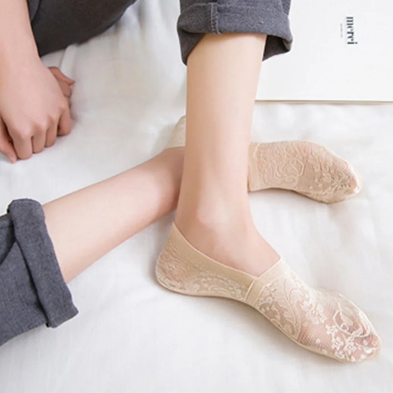 

2021 1/2 пар, модные женские летние носки для девочек, стильные кружевные носки с цветочным рисунком, невидимые короткие носки до щиколотки, 2021