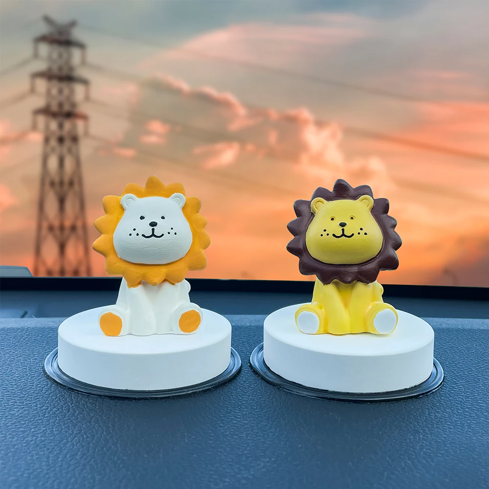 

Креативные фигурки льва, украшение для автомобиля, статуя, украшения из смолы, Современный домашний декор, милые куклы-животные, настольное ...