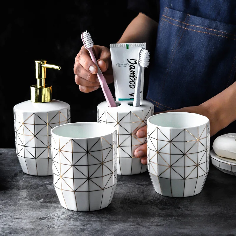 Европейская Золотая Линия Набор Для Ванной Комнаты 5 Шт. Мытье Ручной Жидкости