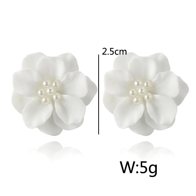 

Sexy Woman Black Flower Earrings Party Club Accessories Ear Stud Earrings Fashion Jewelry Korean Pearl Earrings Moda Mujer 2021