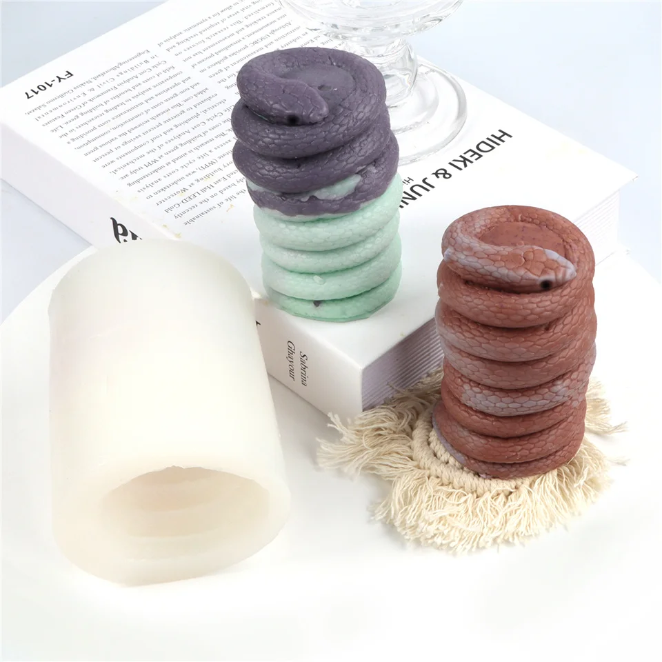 

Snake Hover Shape Silicone Candle 3D Stereo Mold DIY Relief Handmade Grain Making Cake Mould Function Decoratio Tool Animal