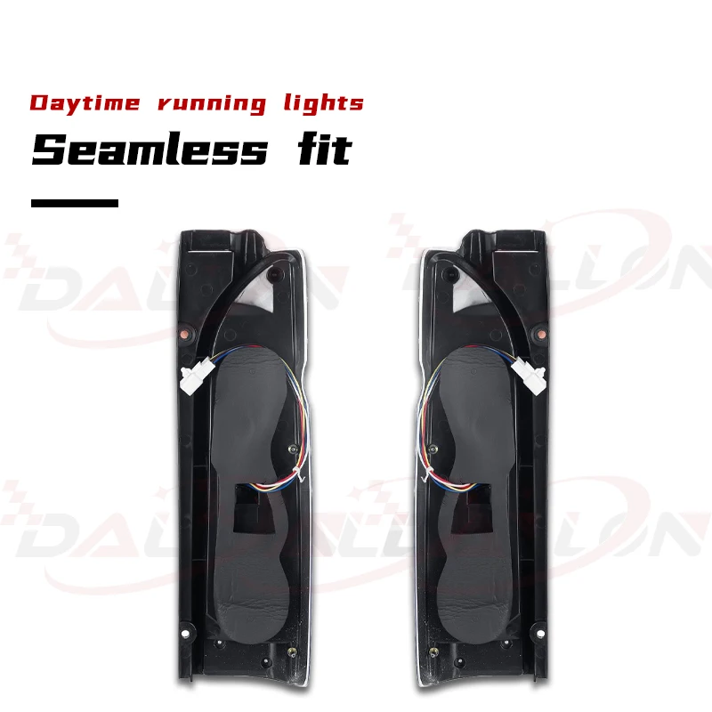 

2pcs Car bumper lamp Tail Lights For Hiace Taillight 2005-2018 year Led Tail Lights Fog lamp Hiace Rear Lamp Brake Lamp