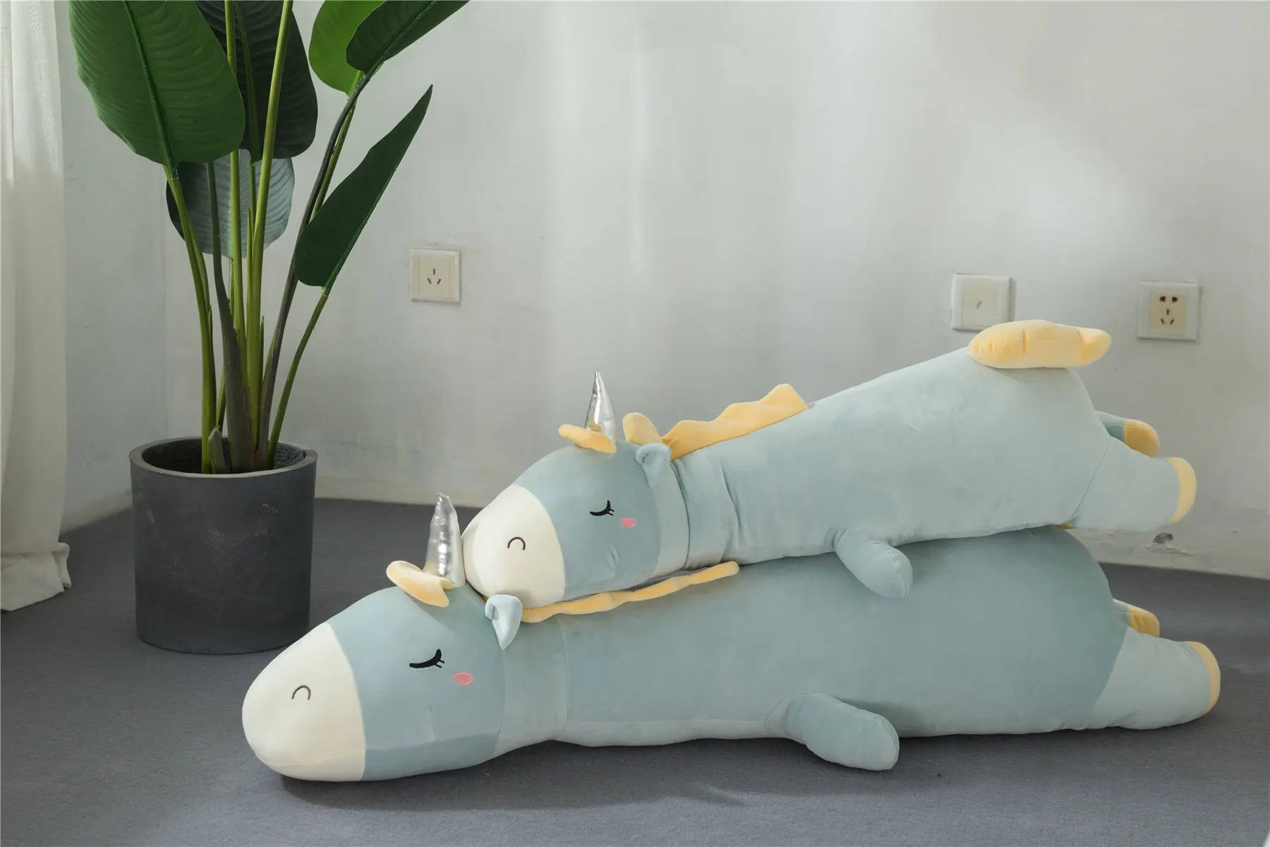 Прямая поставка 2019 Новое поступление мягкие плюшевые единороги подушки животные
