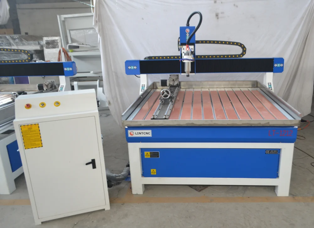4 оси древесины cnc маршрутизатор 1212 3 кВт Водяное охлаждение шпинделя