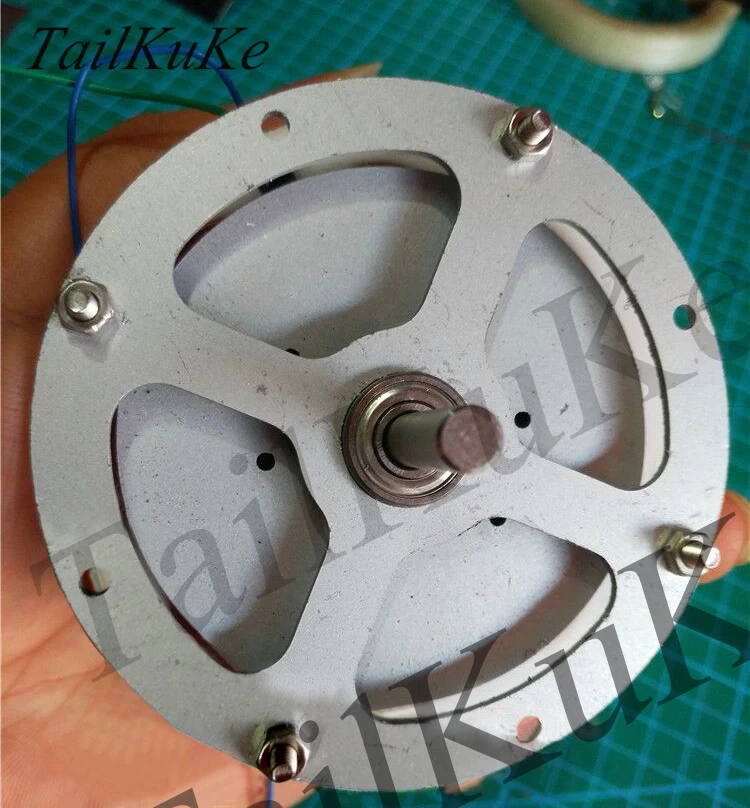 Мини-дисковый генератор 20 Вт без сердечника с постоянным магнитом