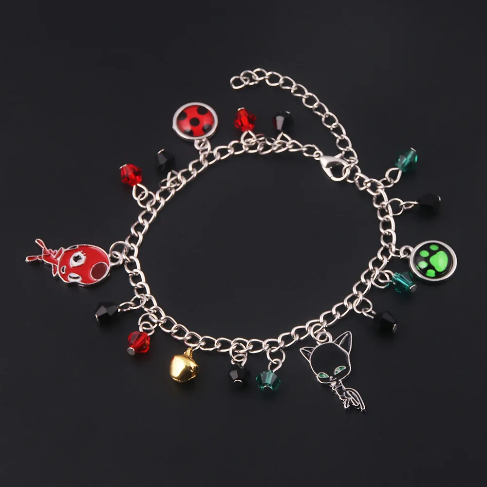 Модный браслет с подвесками Божья коровка Черный кот зеленая лапа колокольчик