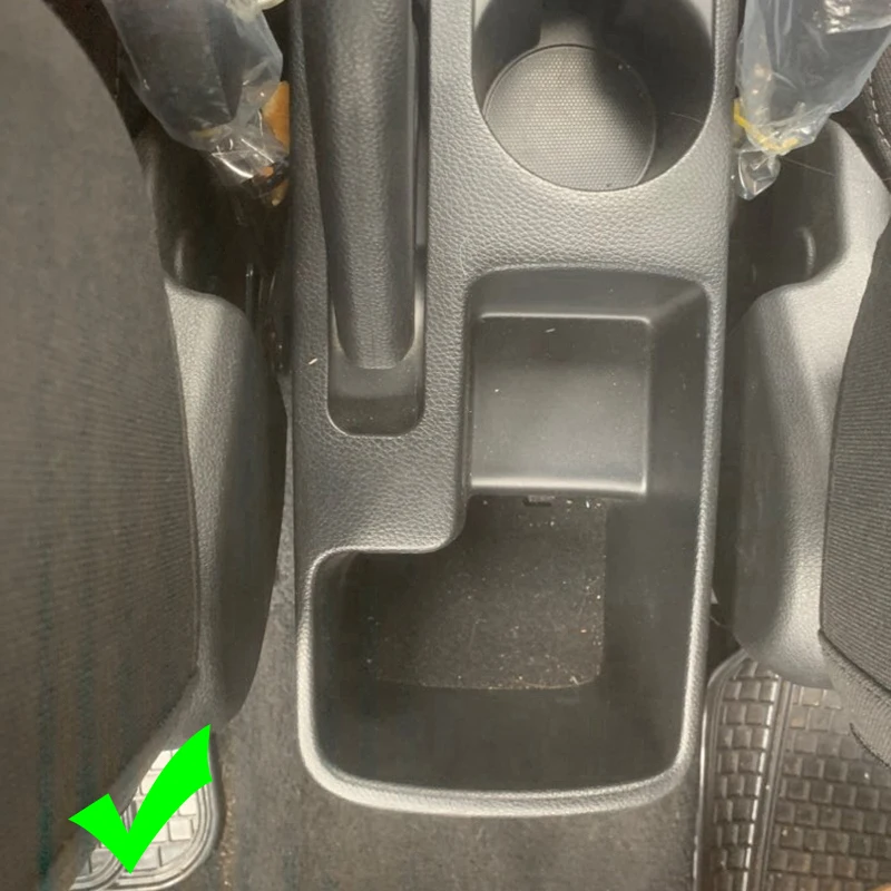 Подлокотник для KIA RIO центральный подлокотник с пепельницей зарядкой через USB