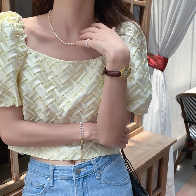 

Women's Elegant Weaving Pattern Puff Sleeve Crop T Shirt 2021 Summer Chic New High Streetwear Suqare Neck Tees Ladies Shirt Top