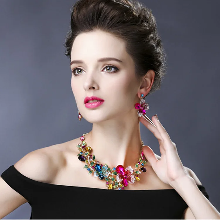 

Fashion Wedding Jewelry Color Crystal Rhinestones Necklace Earrings Set for Women Dubai Bridal Jewelry Sets