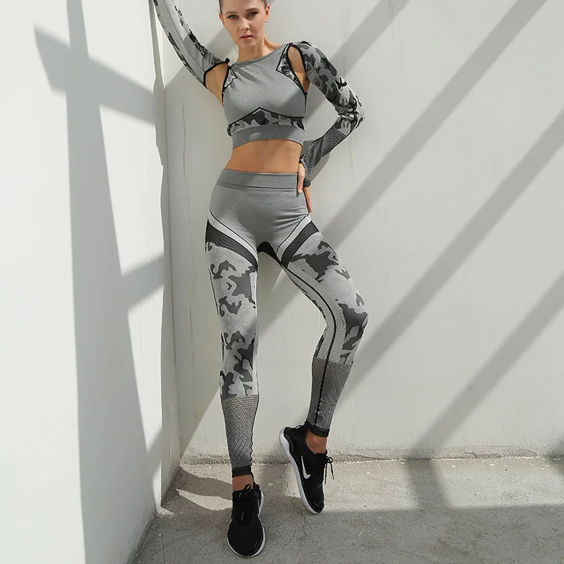 

Seamless Gym Sets Sport Outfit For Woman Yoga Set Tracksuit 2PCS Set of Female Camouflage workout long sleeve high waist Legging
