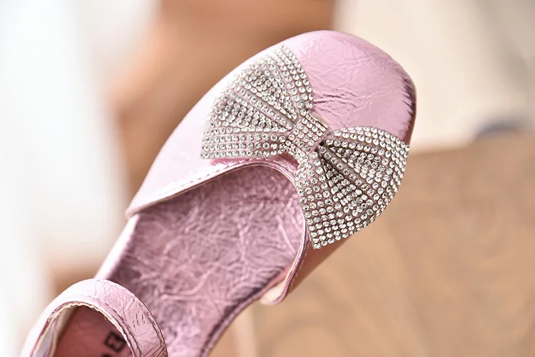 

Girls Princess Single Shoes Spring Summer Girl Bow Rhinestones Children Sandals Soft Bottom Kids Leisure Single Shoes 21-35