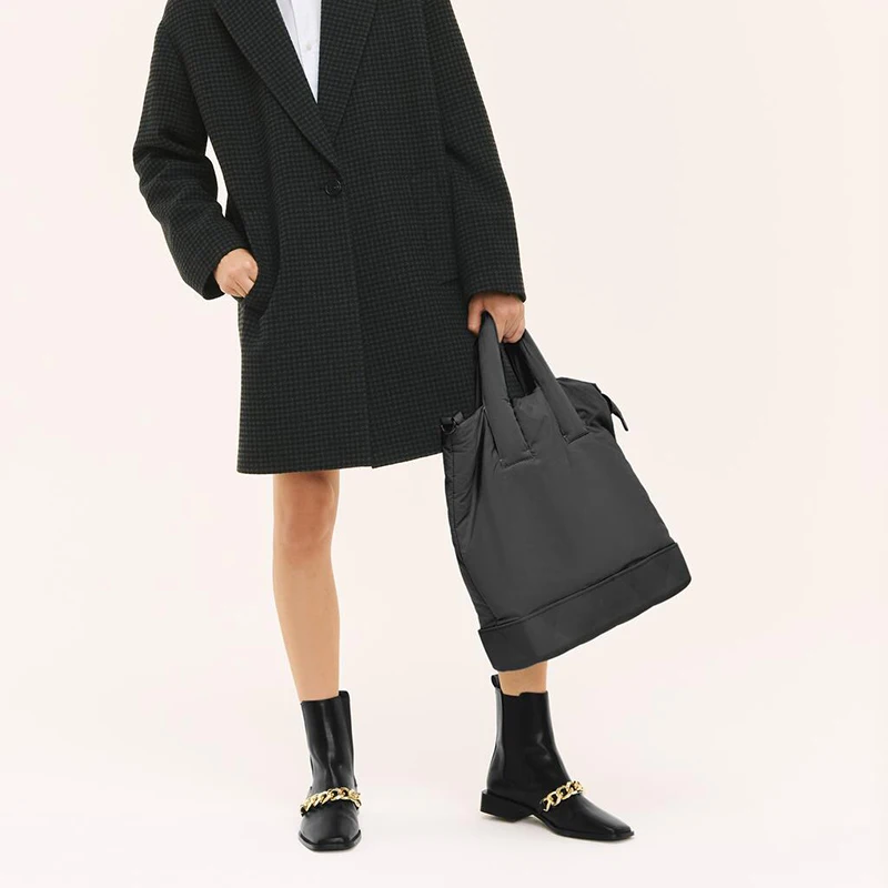 Новинка 2020 модные ботинки Martin Chelse с золотой металлической цепочкой женская