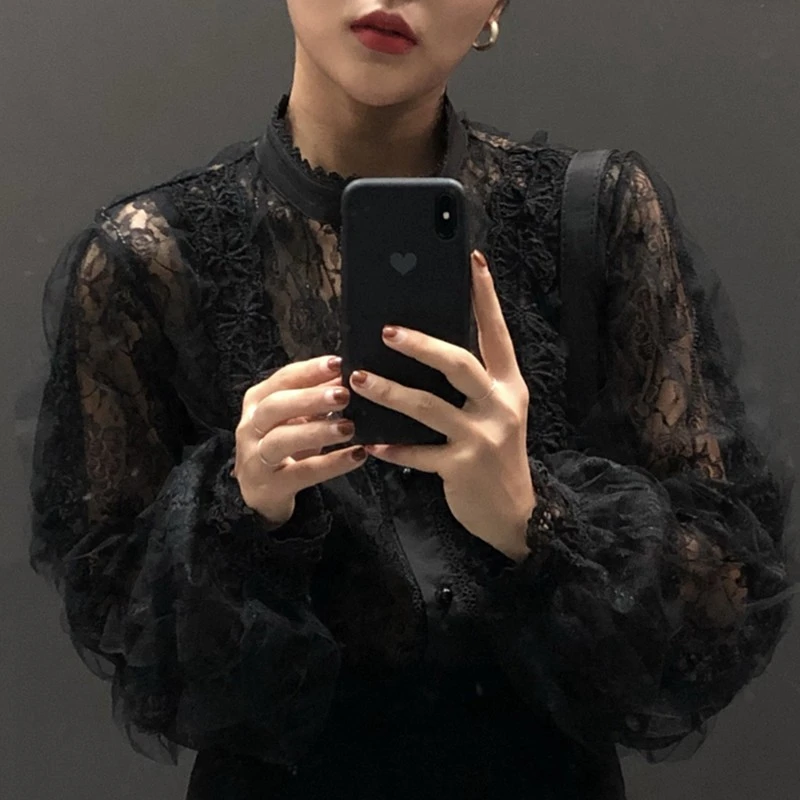 Винтаж перспектива со стоячим воротником Блузы с кружевной строчкой жемчуг