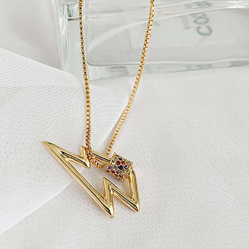 Новое модное золотое ожерелье с подвеской для женщин простой цвет из циркона