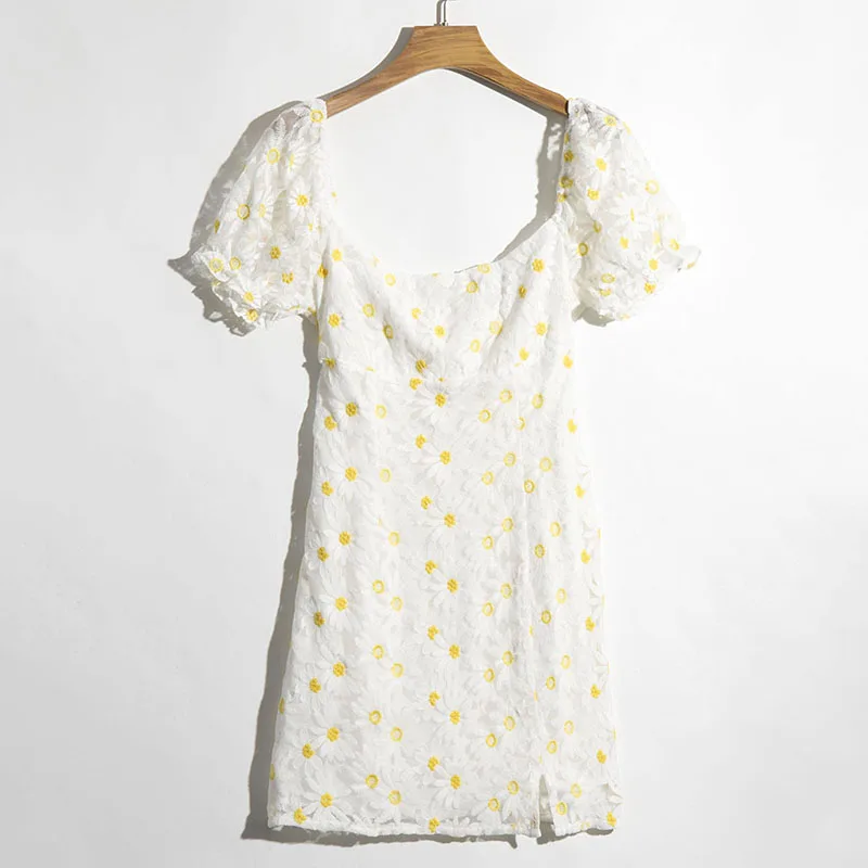 Винтажное белое платье с вышивкой маргаритки 2020 женское летнее разрезом