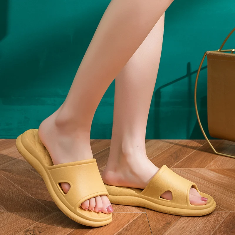 

Massage Slippers Women Summer 2021 Comfort Thick Sole Non-Slip Home Shoes Japanese Couples Indoor Soft Slides Man Beach Sandals