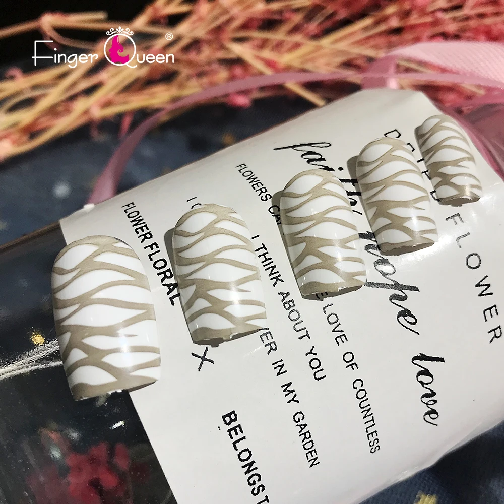 Накладные ногти Fingerqueen 24 шт./компл. прессованные на палец девушки красивые