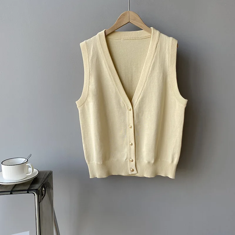 

V-neck Single Breasted Solid Womens Vest Metal Butto Side Vents Knitted Waistcoat 2021 Spring Summer All Match Sleeveless Coats