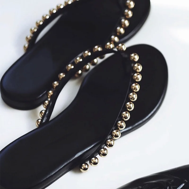 

Luxury Brand Custom Women Slippers Fashion Small Steel Ball Flip-Flops Casual Flat-Bottom Non-Slip Flip-Flops Beach Slippers