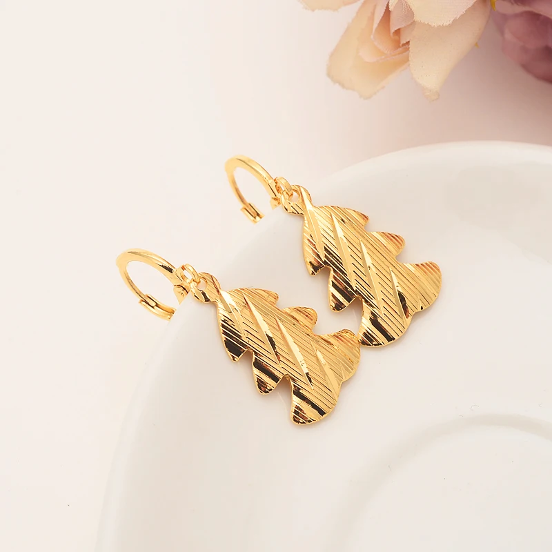 

New Trendy Gold Color Earrings For Women Exquisite Hoop Earrings Elegant Jewelry Accessories African Arab Jewelry Gifts