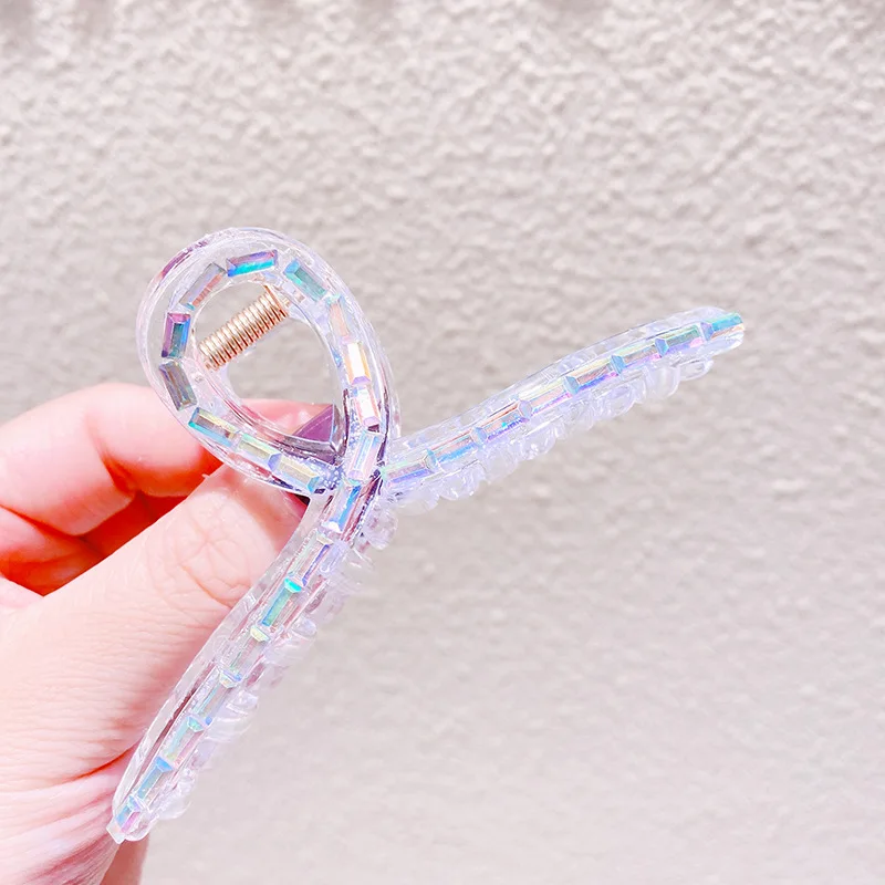 

ins personality cold wind simple net red girl transparent acrylic Czech drill shark clip Catch clip hairpin