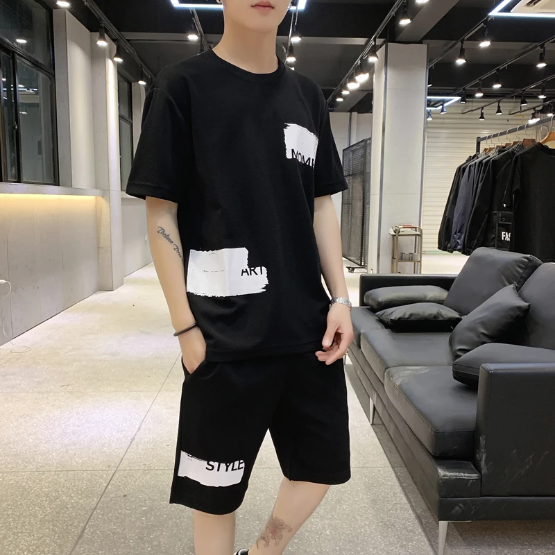 Спортивный костюм мужской из двух предметов футболка с короткими рукавами и