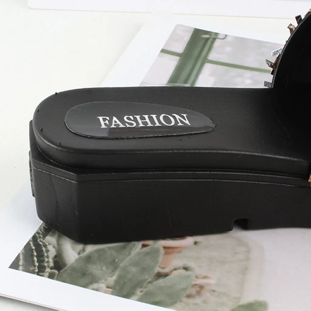 Шлепанцы SAGACE женские с блестками домашние тапочки со стразами сандалии на