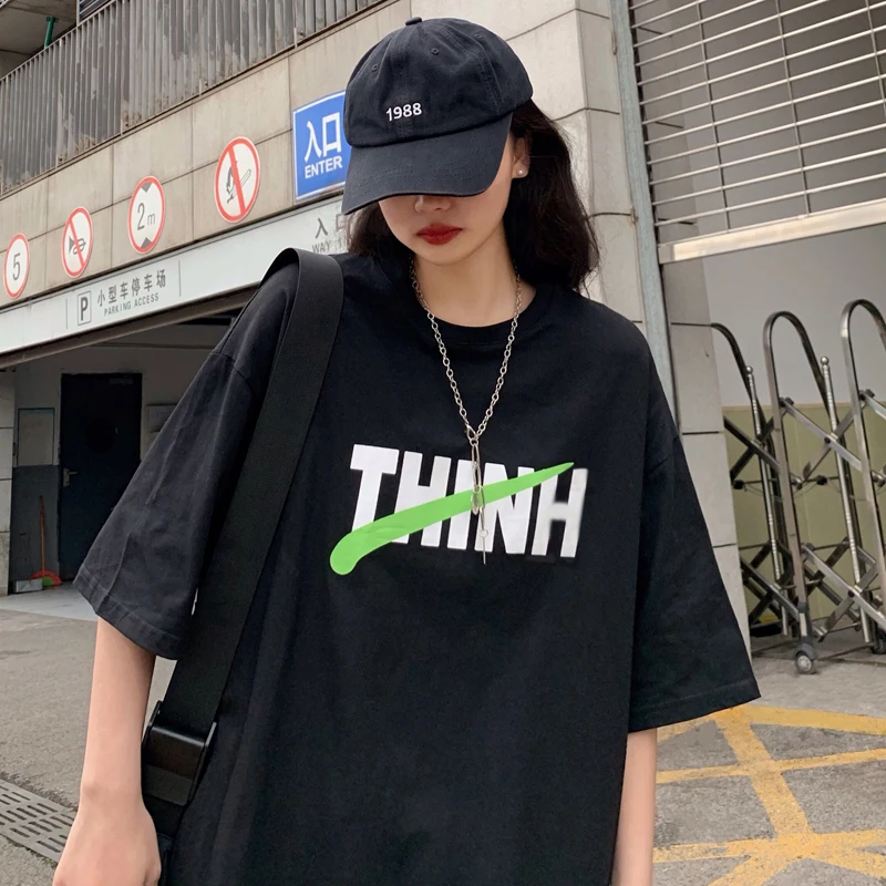 

Hong Kong в европейском и американском стиле Хай-стрит короткий рукав Футболка женская летняя обувь свободные корейский Стиль Ins Мода