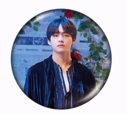 25 Year-End Clearances Kpop Bangtan Boys Pin Album Brooch Badge Accessories For Clothes Hat Backpack Decoration - Окраска металла: 25