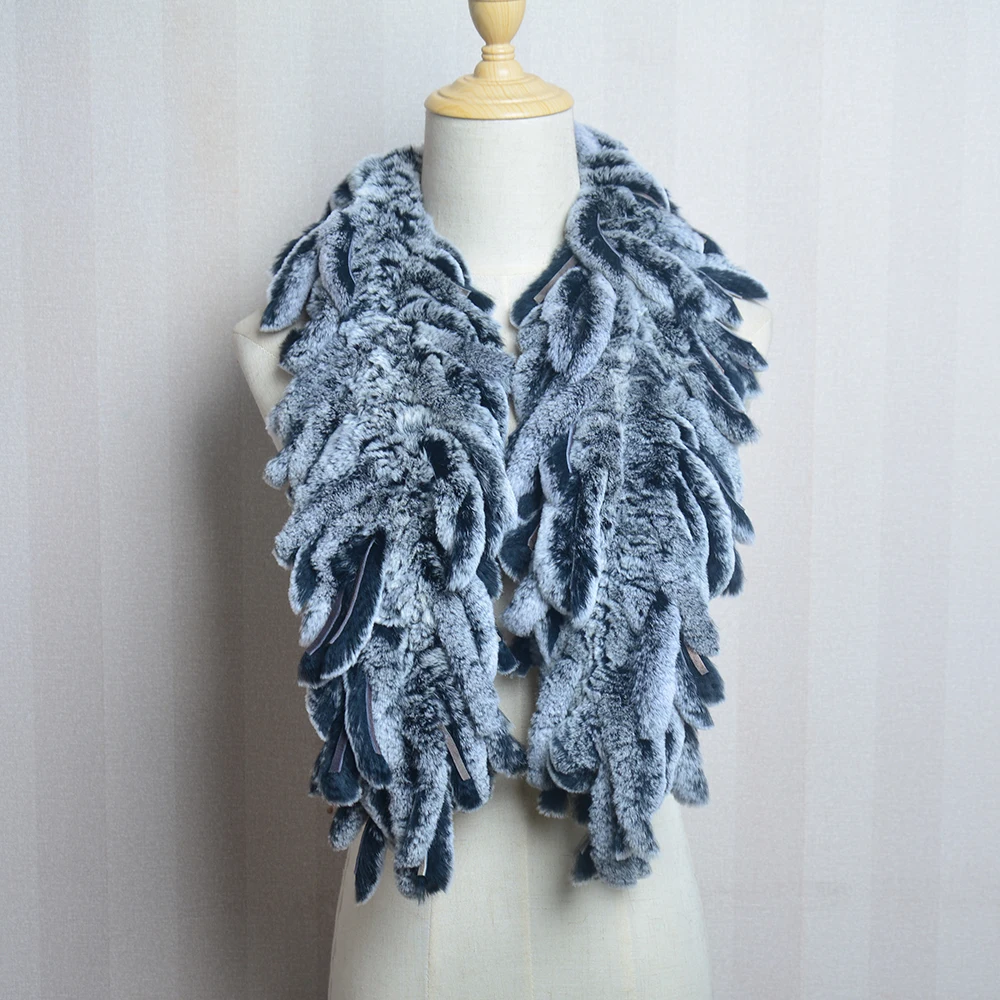 Женский вязаный шарф с кисточками зимний теплый из натурального меха кролика