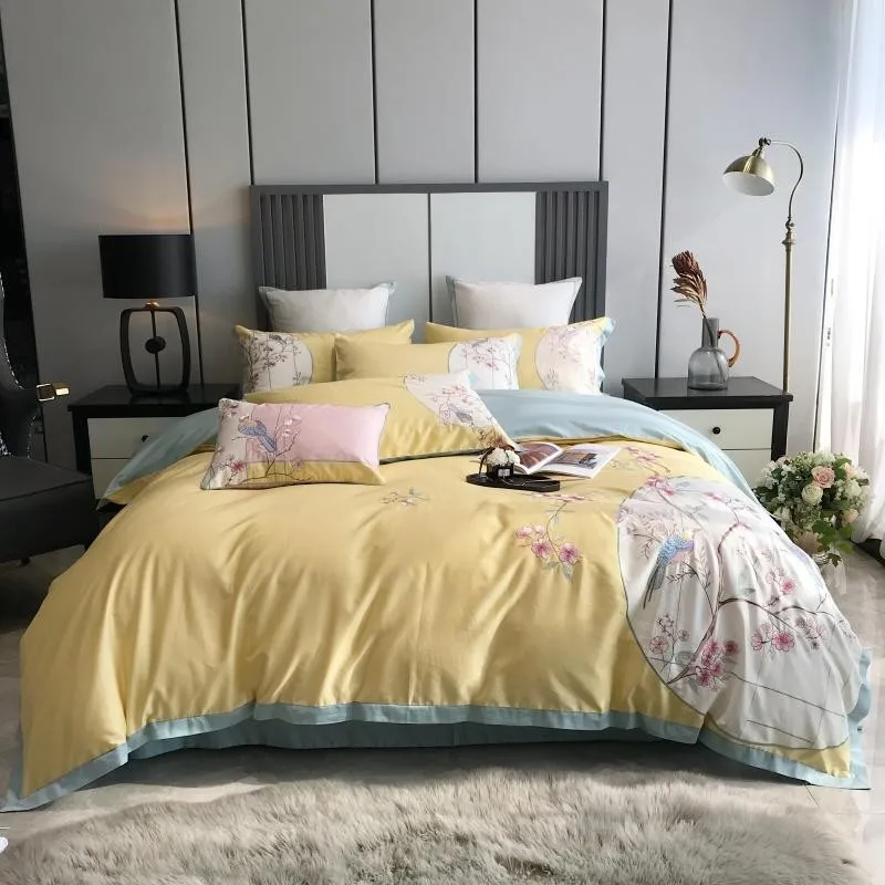 

С рисунками в китайском стиле (шинуазри) Винтаж видом цветущей груши и птицы вышивка пододеяльник 100% хлопок постельное белье простыня, наво...