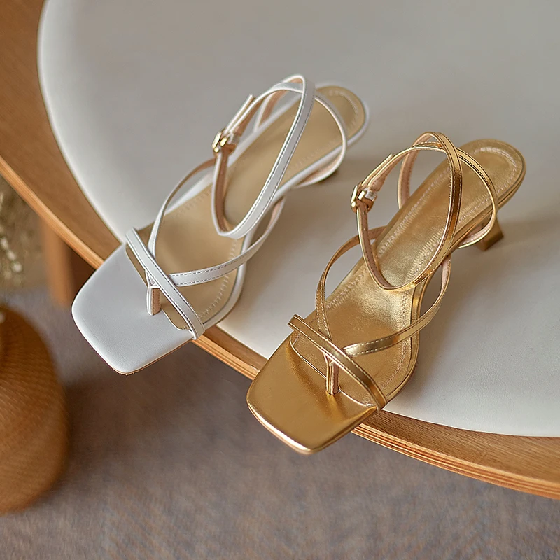 

Buckle Ladies Sandals Classic Design High Heels Pumps For Women Vintage cross strap Party Working Shoes Woman 2021 Summer