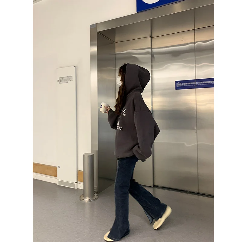 Черные дизайнерские джинсы с микро рогами Женская Корейская версия высокой