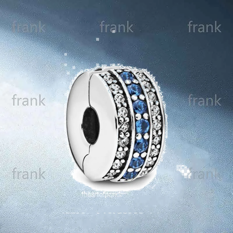 

798480C01 Sparkling Blue Line Clip