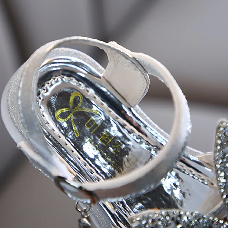 Сандалии с бантом для девочек новинка 2020 летняя детская обувь из искусственной