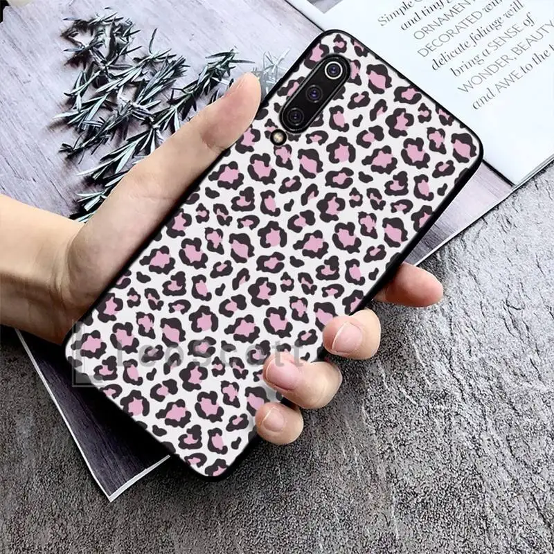 

Leopard pattern luxurious sexy Phone Case For Xiaomi redmi Mi A1 A2 5 6 6PLUS 8 9 SE Lite MIX 2 2S MAX 2 3 Pocophone F1