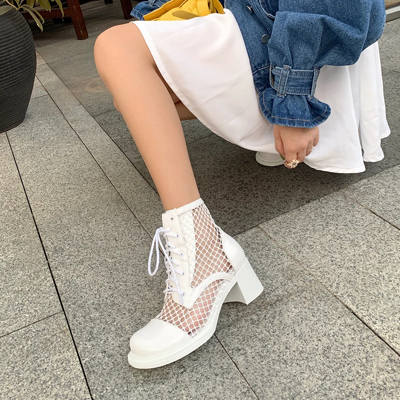 

2020 spring and summer new hollow high-heeled thick heel sandals leather lace wild breathable high-heeled mesh boots Z765