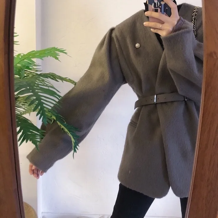 TVVOVVIN Новая модная осенне-зимняя женская куртка с v-образным вырезом и поясом, однотонное уличное повседневное шерстяное пальто для женщин B813