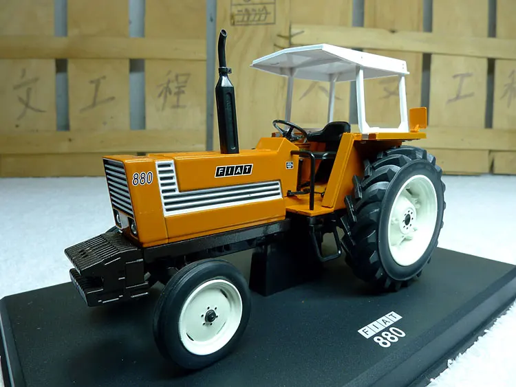 RE P 1:32 Fiat 880 (REP078) трактор Литые металлические модели автомобилей из сплава