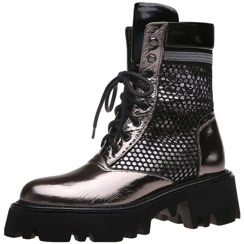 

Winter New Style Hollow Out British Style Wild Stitching Casual Metal Leather Thick Bottom Handsome Platform Motorcycle Boots