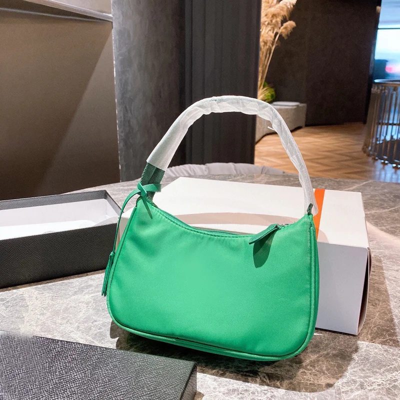 

With logo Ladies' small bag Trendy all-match fashion multiple colour Shoulder handbag high quality easy to carry