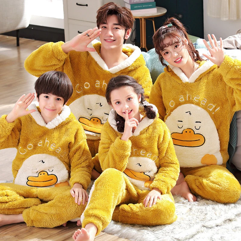 Зимний Пижамный комплект для родителей и детей Детские фланелевые пижамы