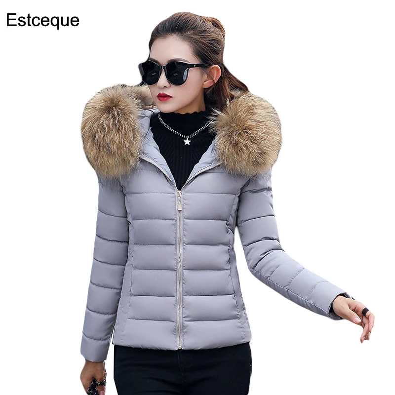 

Пуховик женский, короткий, приталенный, с большим меховым воротником, 4XL, размера плюс