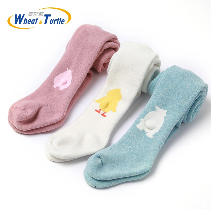 Теплые плотные колготки с рисунками из мультфильмов на осень и зиму вязаные