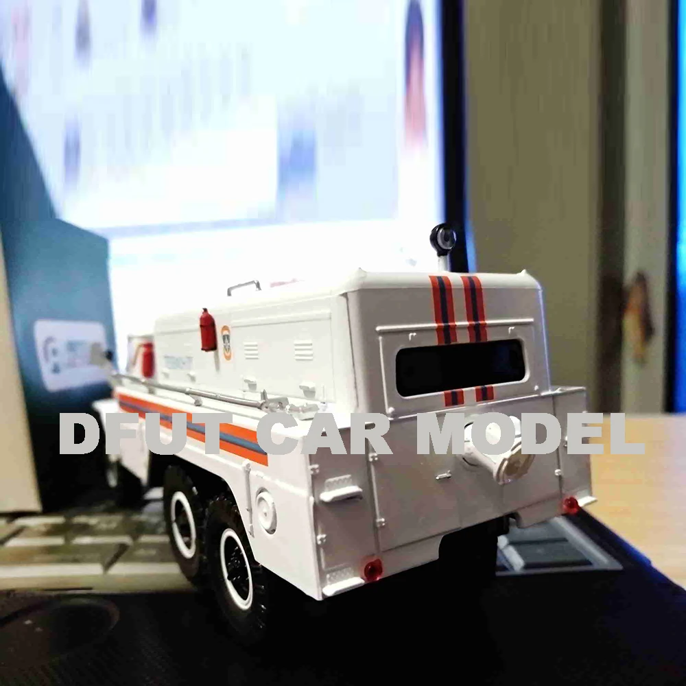 1:43 модель гоночной машины из сплава Россия ZIL350(131) Caro детских игрушечных автомобилей авторизованный подарок для детей