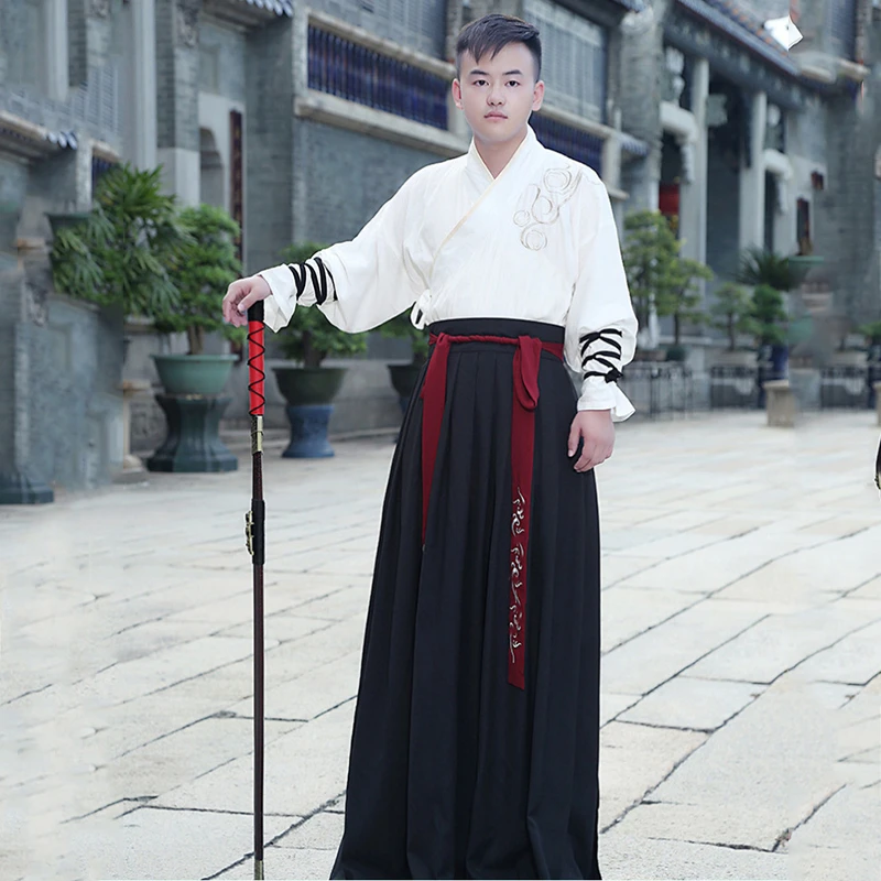 Tradition Hanfu Embroidered Adult Couples Black Chinese Elegant Dress Set Couple Cosplay Costume For Men / Women Plus Size 2Xl |