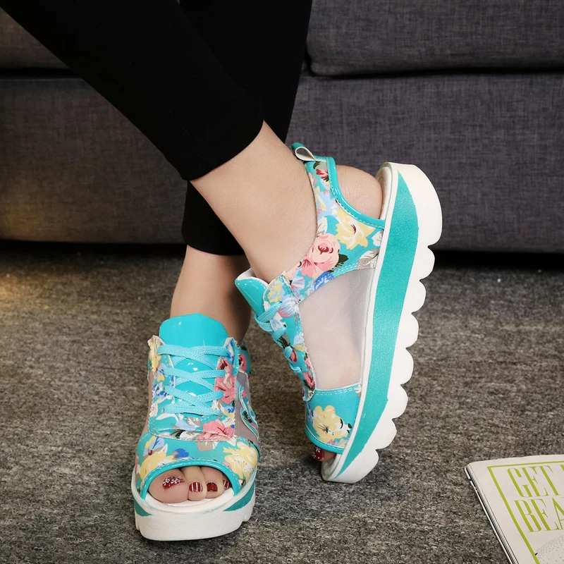 

new MDUG Women Platform Sandals Summer Open Toe Wedge Thick Bottom Casual Shoes Woman Lace Up Breathable Mesh Sandals Big size