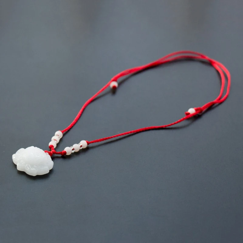 Ожерелье из натурального белого и Зеленого Нефритового лотоса подвеска