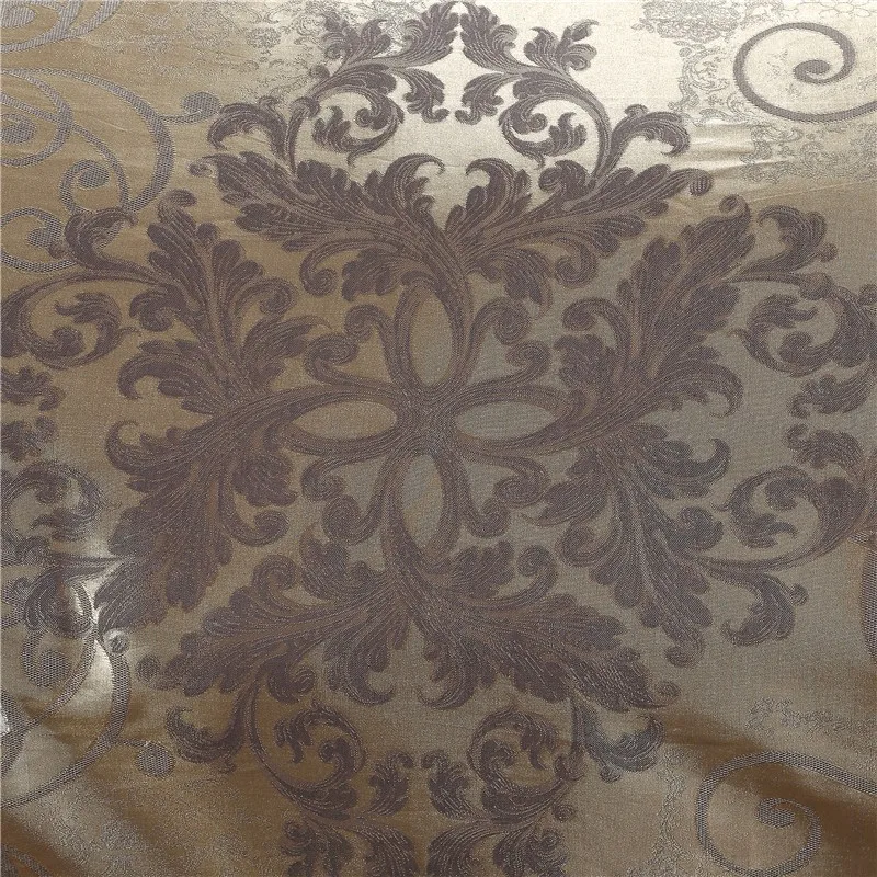 Комплект постельного белья из 4 предметов атласный жаккардовый с вышивкой Queen King