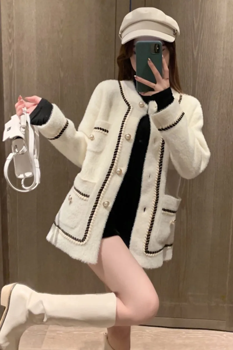 

Autumn and winter New elegant celebrity cardigan pearl button imitation mink velvet sweater loose coat women's wear